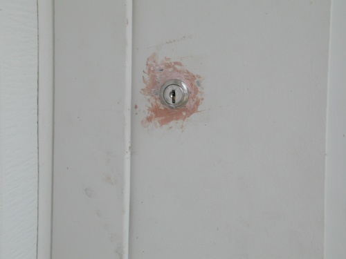 Key cylender installed into a garage door